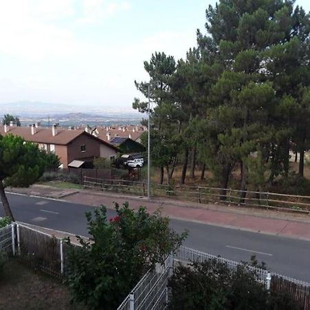 Apartmán Duplex De Montana En Campo De Golf Sojuela Exteriér fotografie