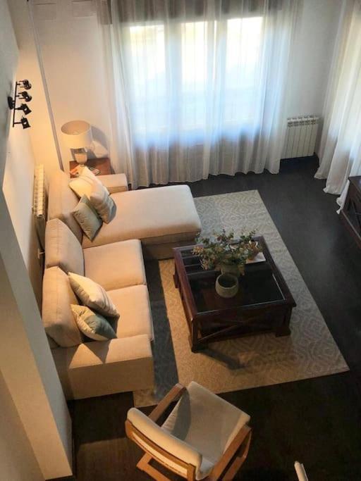 Apartmán Duplex De Montana En Campo De Golf Sojuela Exteriér fotografie