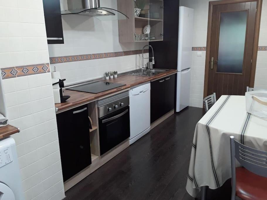 Apartmán Duplex De Montana En Campo De Golf Sojuela Exteriér fotografie
